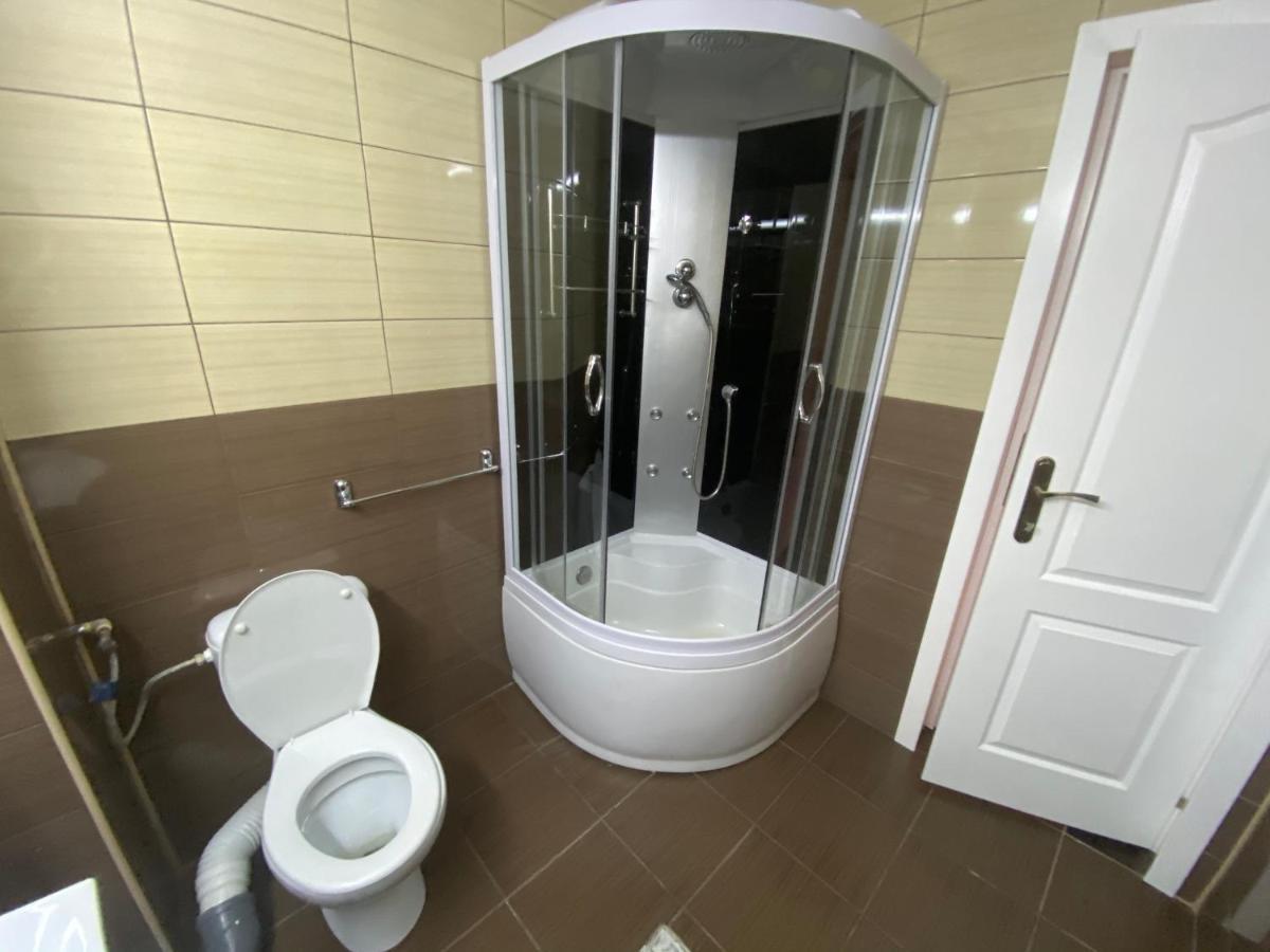 فندق Casa Cattleya Târgu Jiu المظهر الخارجي الصورة