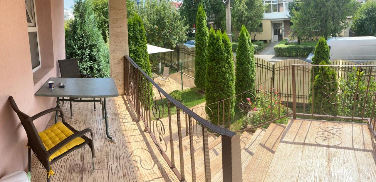فندق Casa Cattleya Târgu Jiu المظهر الخارجي الصورة