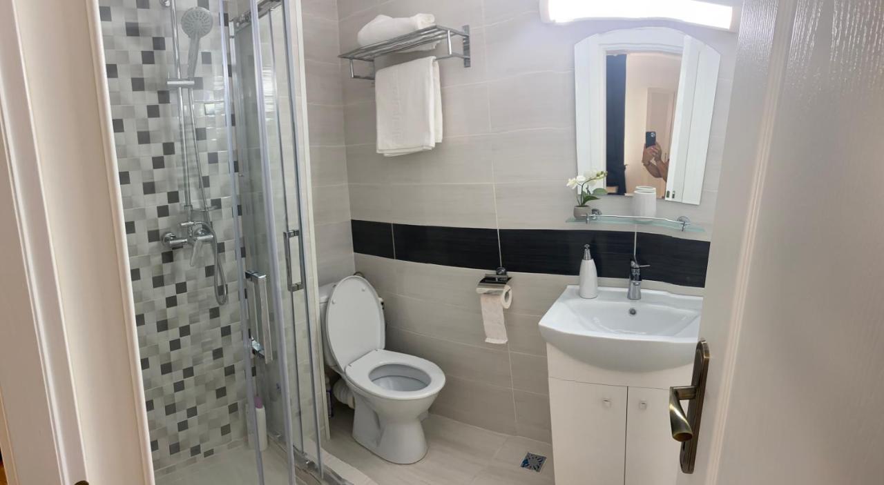 فندق Casa Cattleya Târgu Jiu المظهر الخارجي الصورة